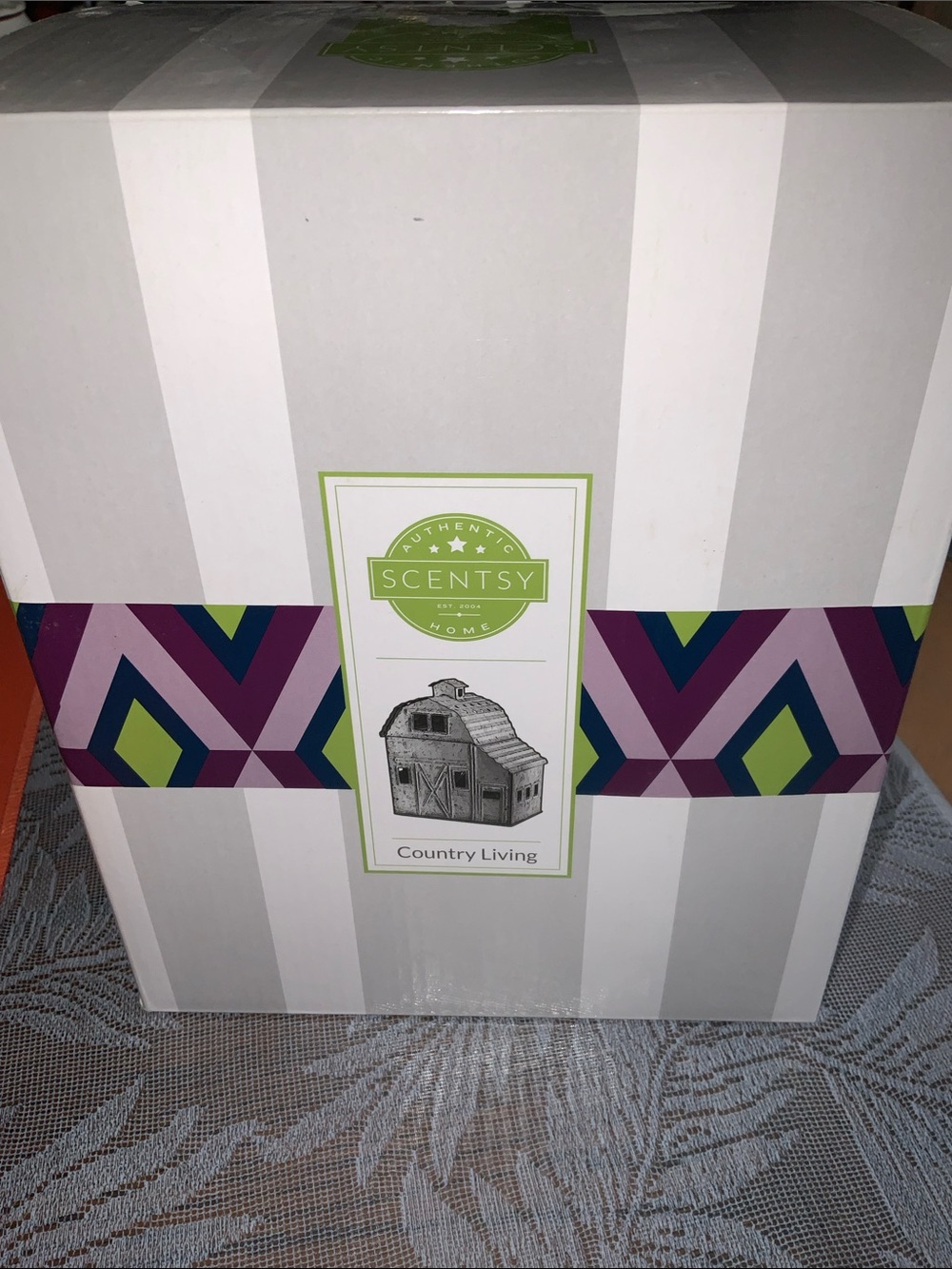 Country Living Scentsy Galvanized Metal House warmer